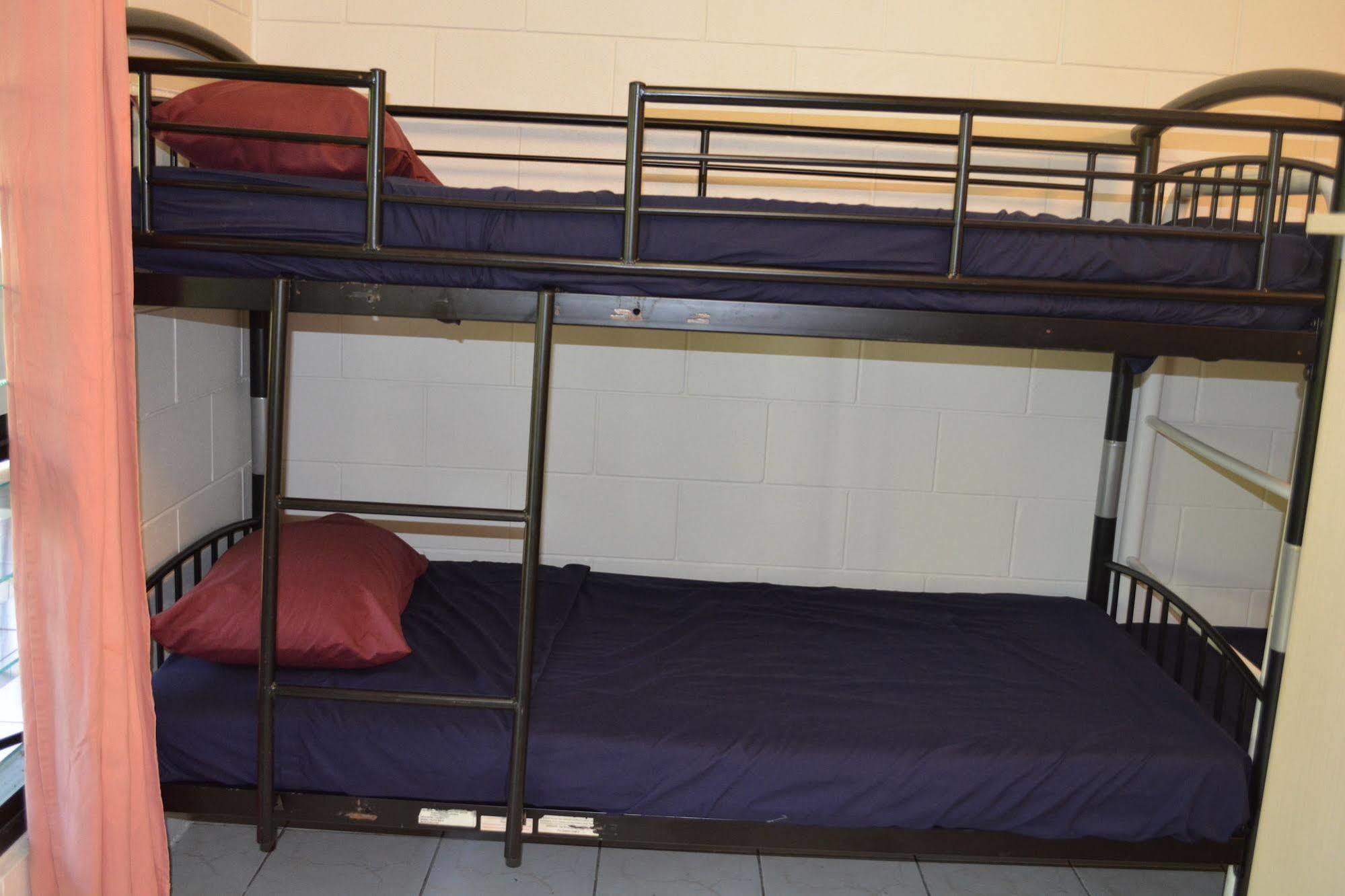 Frogs-Hollow Backpackers Darwin Exterior photo